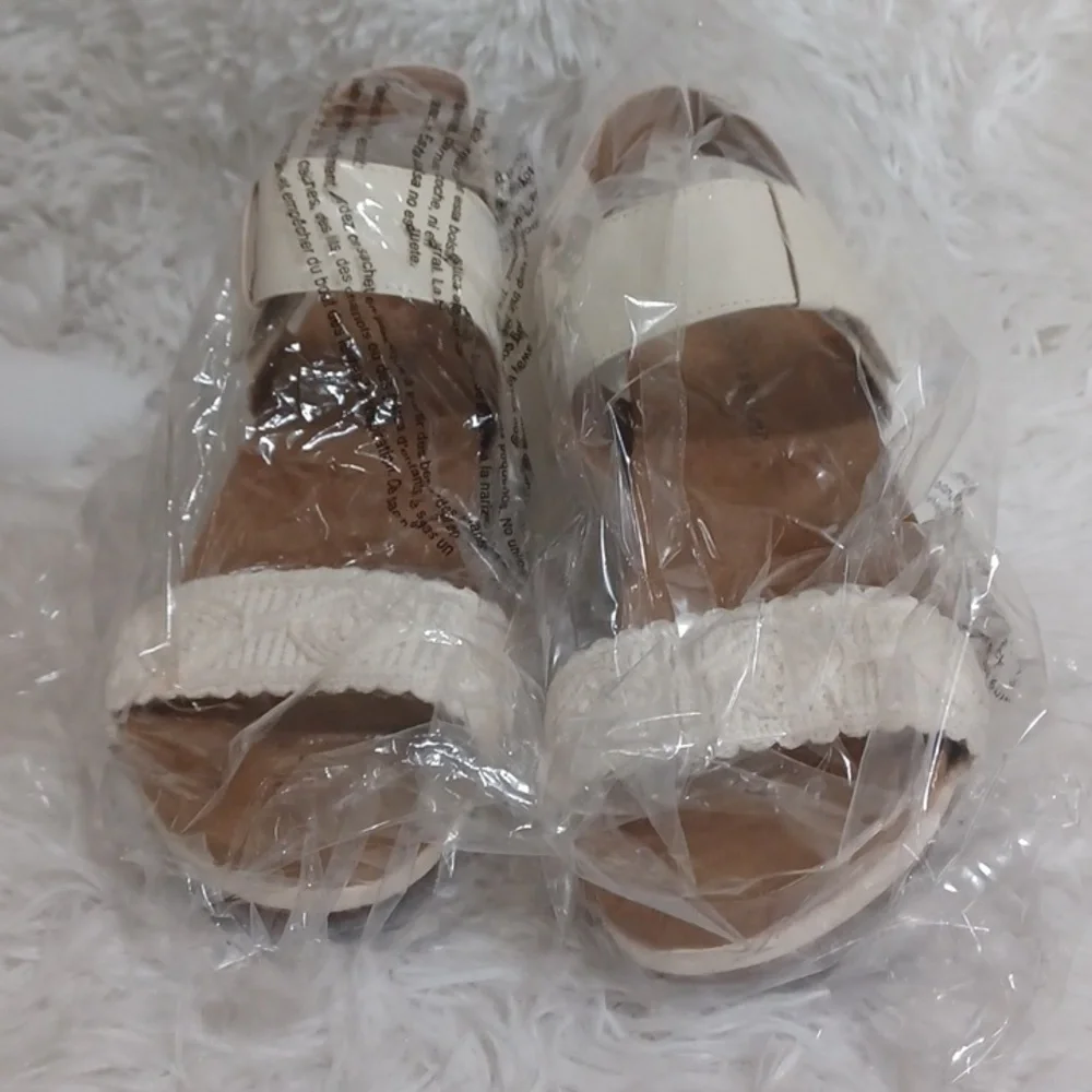 Lucky Brand White Wedge Sandals